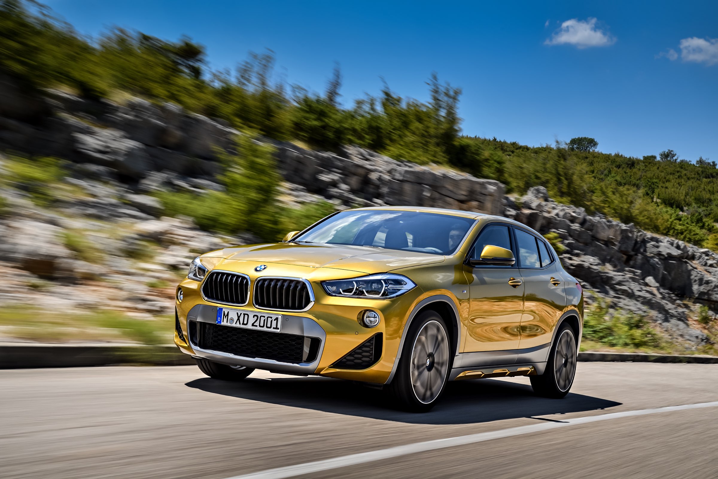 P90278977_highRes_the-brand-new-bmw-x2